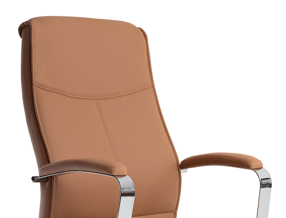 FAUTEUIL DE DIRECTION Q-CONNECT MODENA SIMILI CUIR BASE ACIER CHROME HAUTEUR MAX 1210MM LARGEUR 630MM PROF 680MM CREME