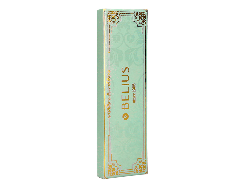 STYLO-BILLE BELIUS MACARON BLISS HEXAGONAL ALUMINIUM DETAILS ET ATTRIBUTS OR ENCRE BLEUE COLORIS VERT COFFRET CADEAU