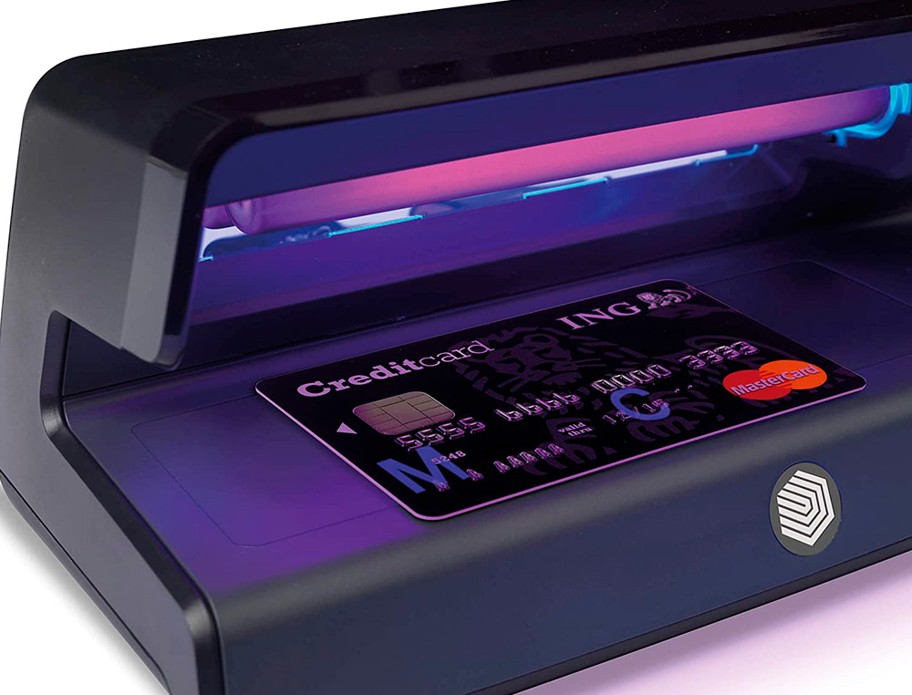 DETECTEUR SAFESCAN FAUX BILLETS ET DOCUMENTS MODE DETECTION UV 50 COLORIS NOIR