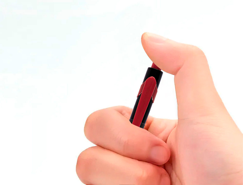 STYLO-BILLE Q-CONNECT LAMBDA RTRACTABLE CRITURE MOYENNE 0.7MM POINTE MTAL CORPS CAOUTCHOUC COULEUR ENCRE ROUGE