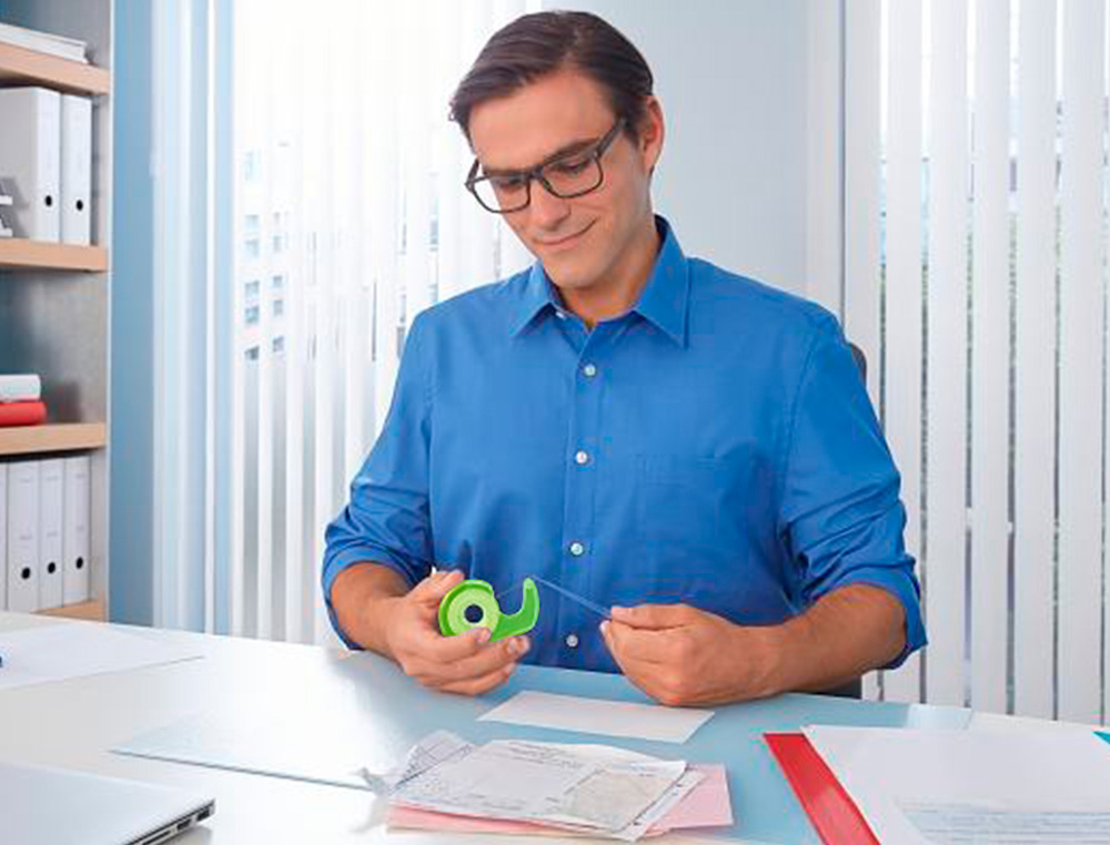 DÉVIDOIR Q-CONNECT AVEC RUBAN ADHÉSIF INVISIBLE 33MX19MM