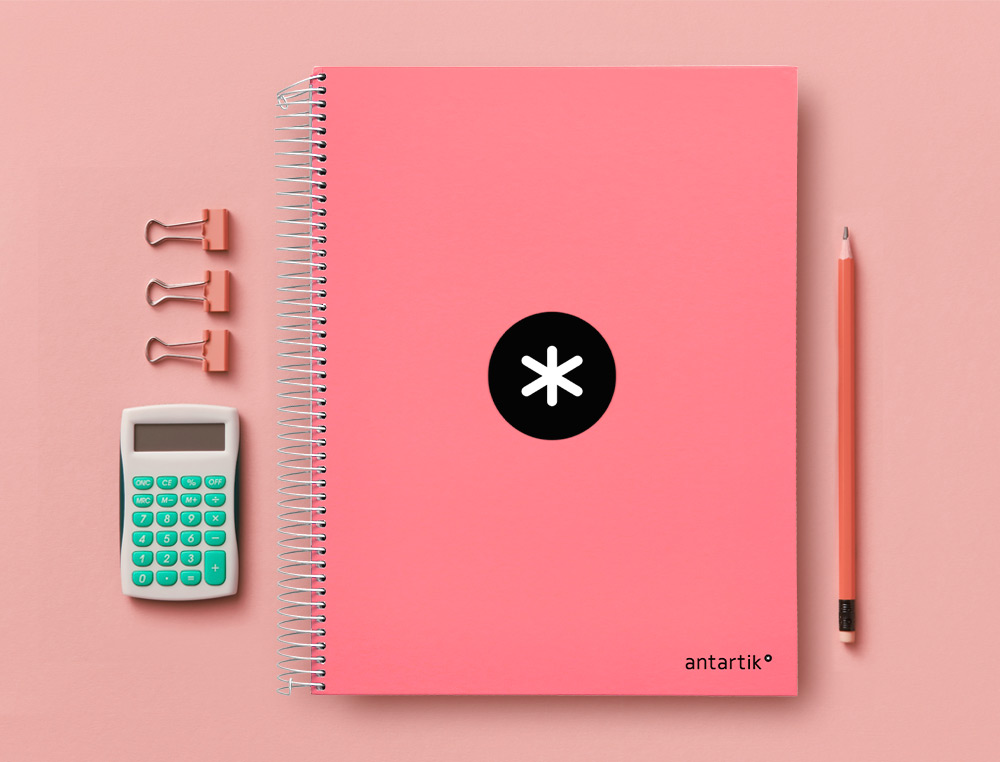 CAHIER SPIRALE LIDERPAPEL ANTARTIK A4 240P 100G REMBORDÉ QUADRILLAGE 5MM MICROPERFORÉ 5 BANDES 4 TROUS COLORIS CORAIL
