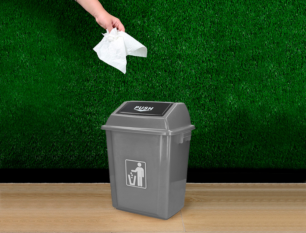 POUBELLE Q-CONNECT PLASTIQUE COUVERCLE BASCULANT OUVERTURE FACILE 2 POIGNES 20L 340X240X450MM COLORIS GRIS