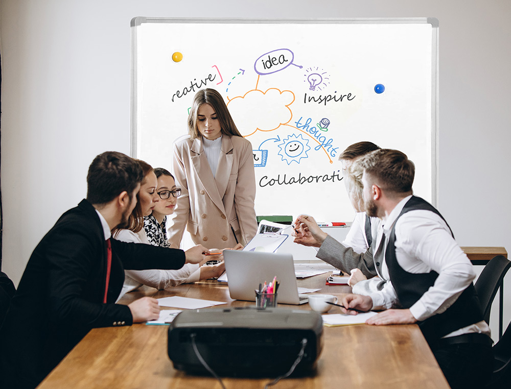 TABLEAU Q-CONNECT LAQUÉ MAGNÉTIQUE CADRE ALUMINIUM IDÉAL COLLÈGES BUREAUX INCLUS ACCESSOIRES FIXATION MUR 120X90CM